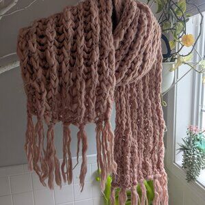 50"x10" Merona dusty rose chunky knit tassel scarf